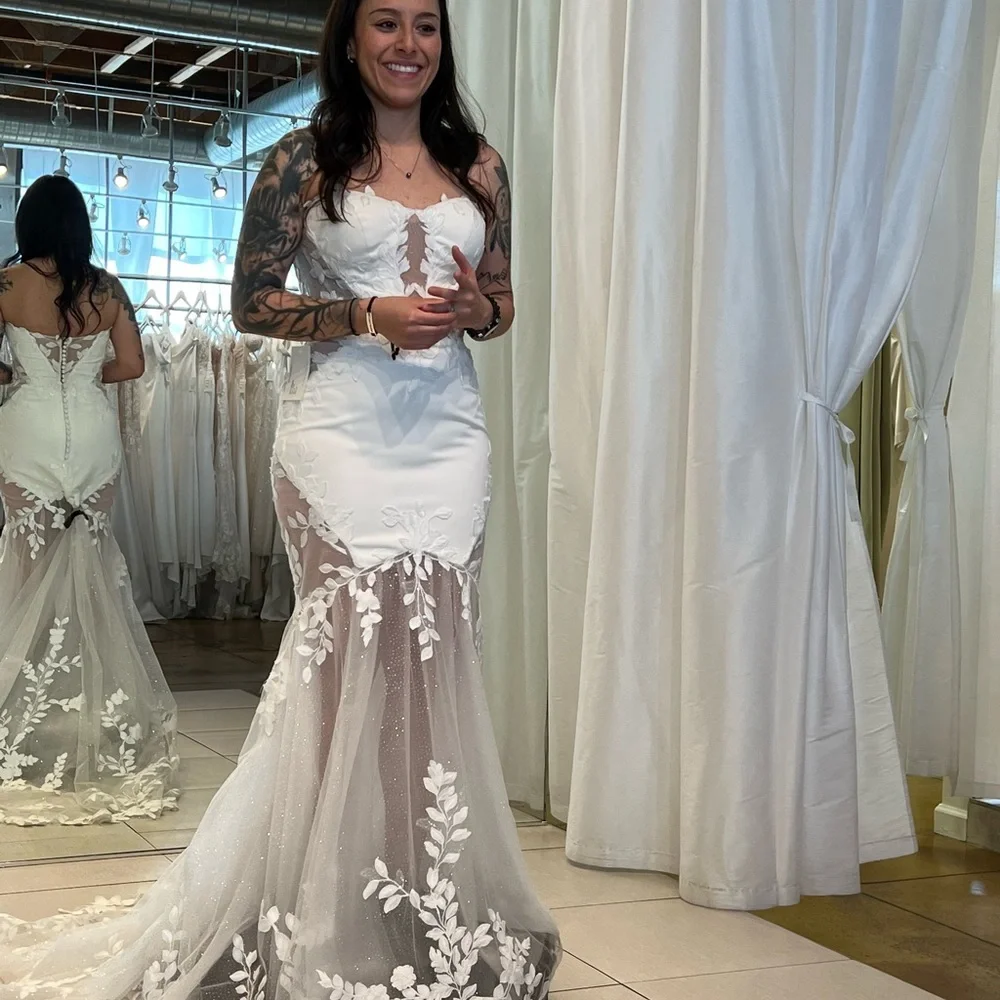 Wedding Dress - Picture 10 of 11